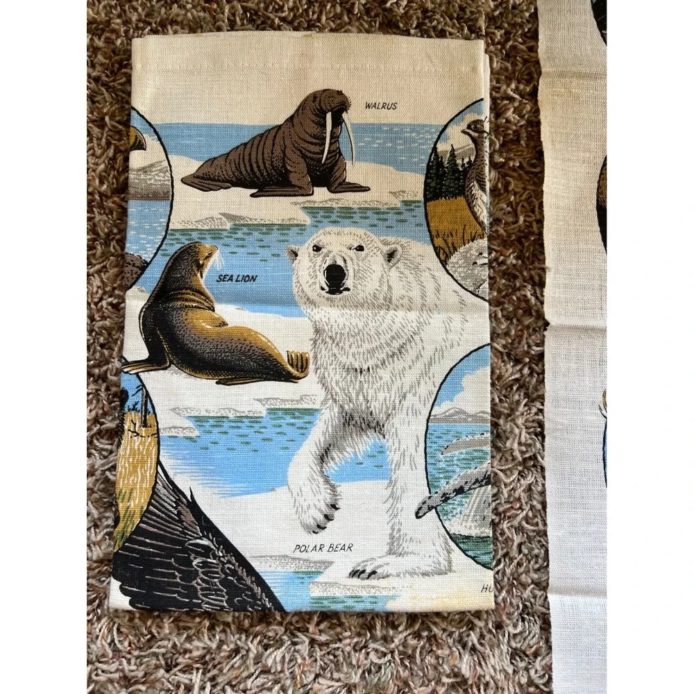 Vintage Stevens Linen Wildlife of Alaska Tea Towel Set 2pc Polar Bear Eagle USA